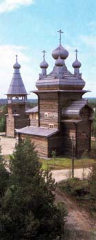 Вознесенская церковь (1669 год) и колокольня (1854 год) из села Кушерека Онежского района